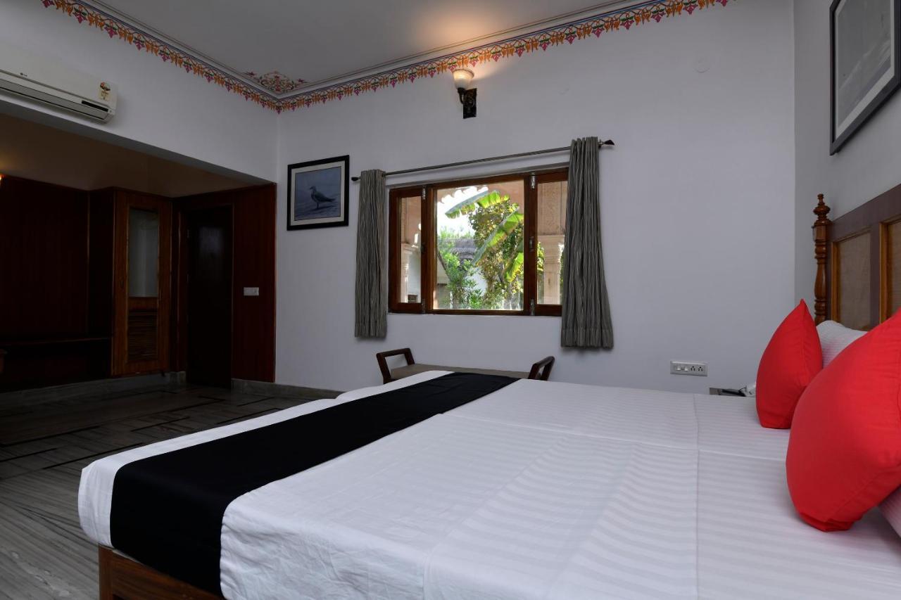 Hotel Sunbird Bharatpur Exterior foto